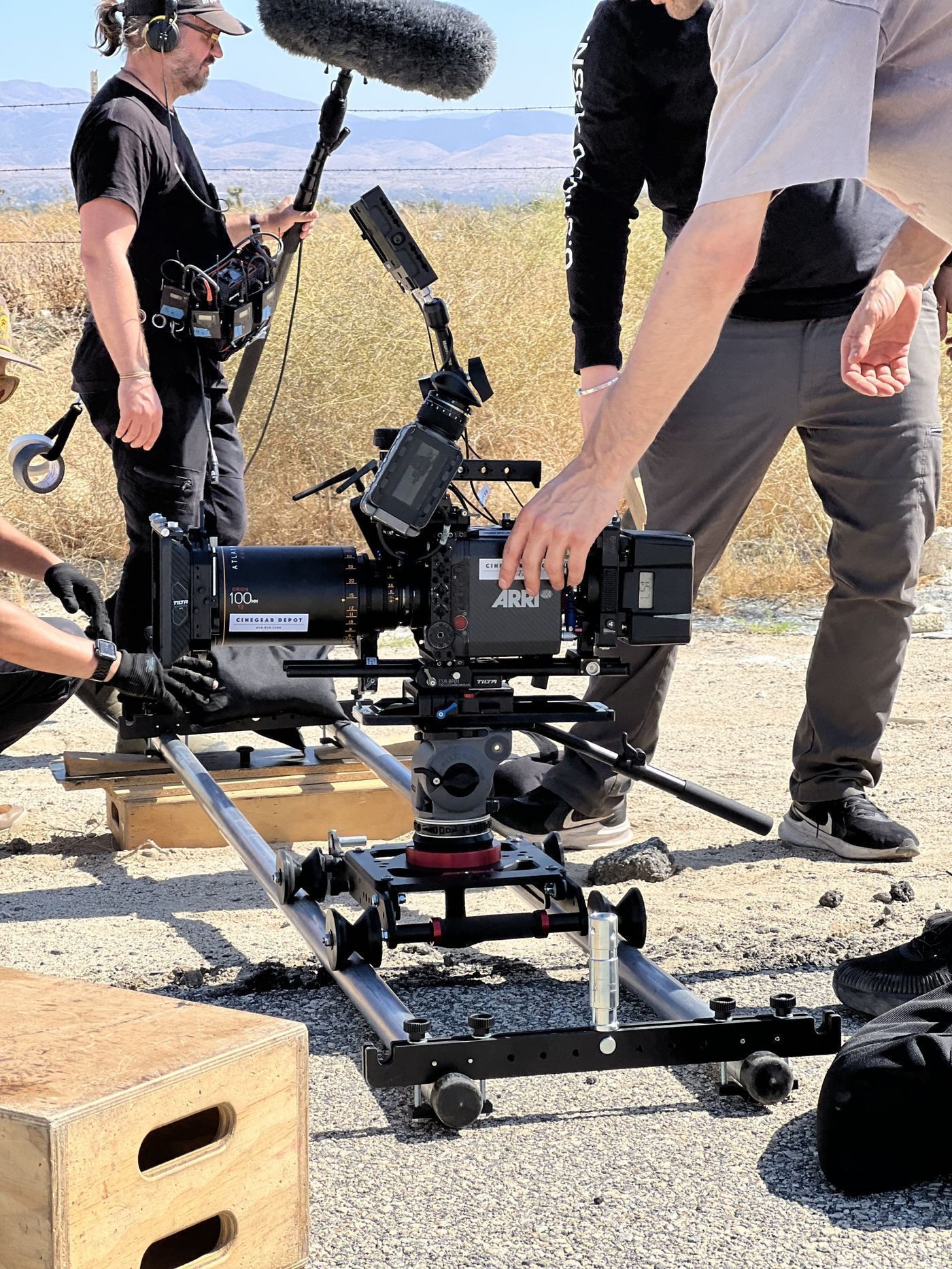 On the set of The Final Stop, photo 12